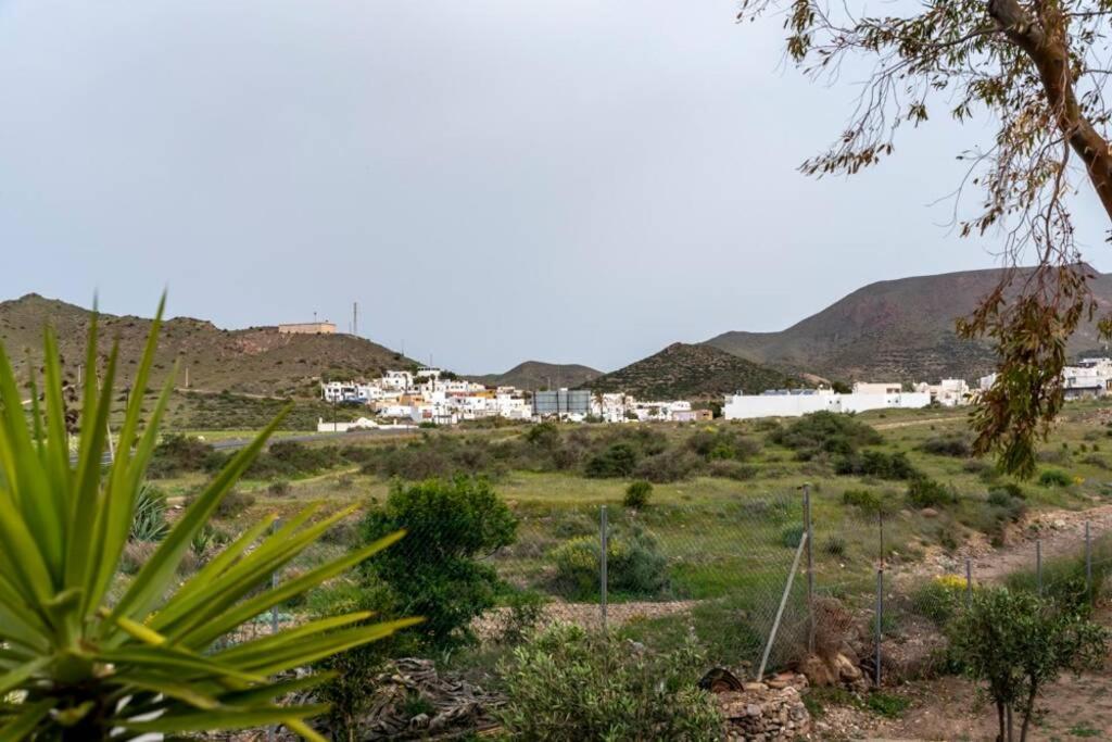 TurAlmeria - Casa Tranquila con Jardín y Aparcamiento privado El Pozo de los Frailes Exterior foto